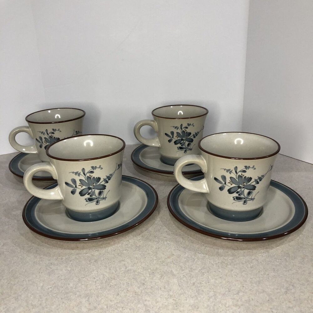 Vintage Noritake Stoneware Pleasure Tea Cup‎ And Saucers Set Of 4